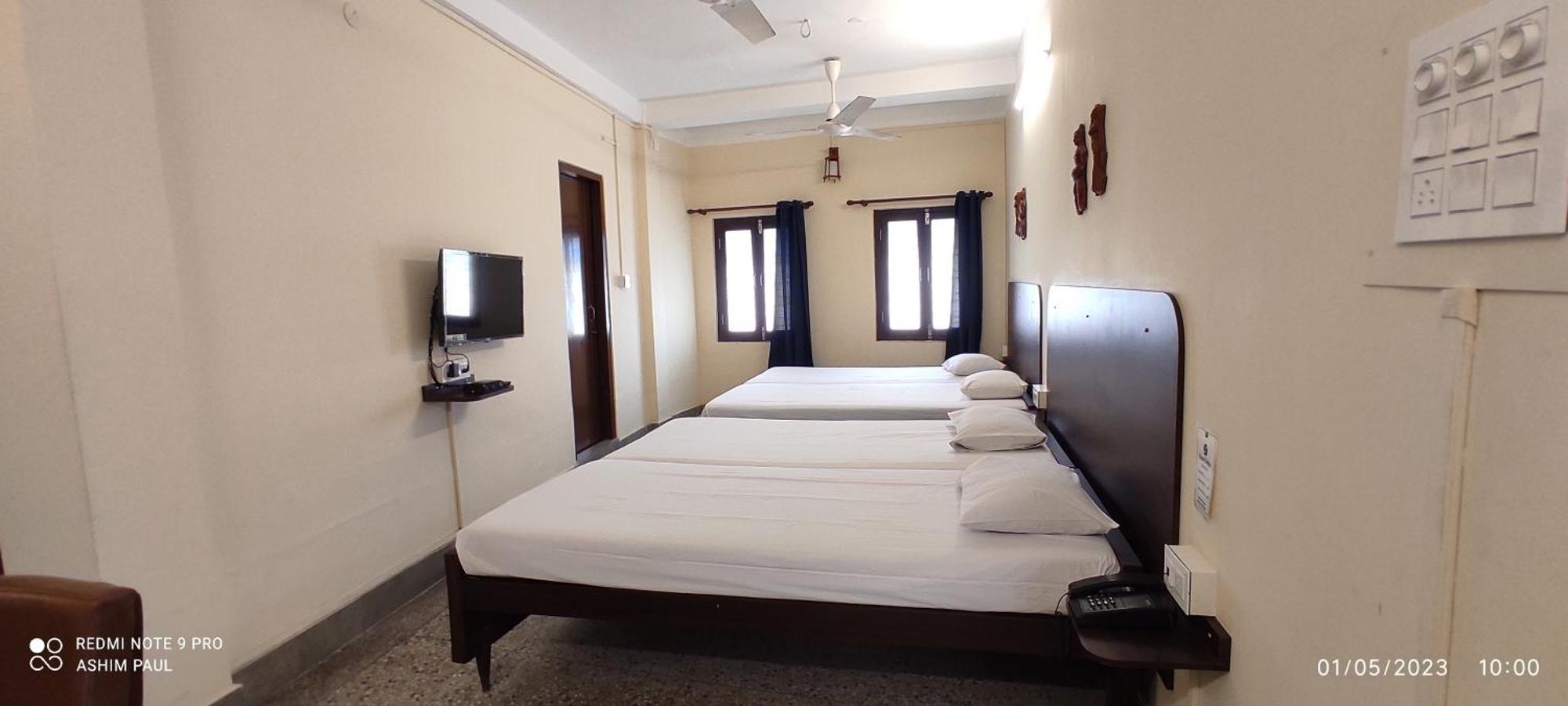 Hotel Saluja Siliguri Exterior photo